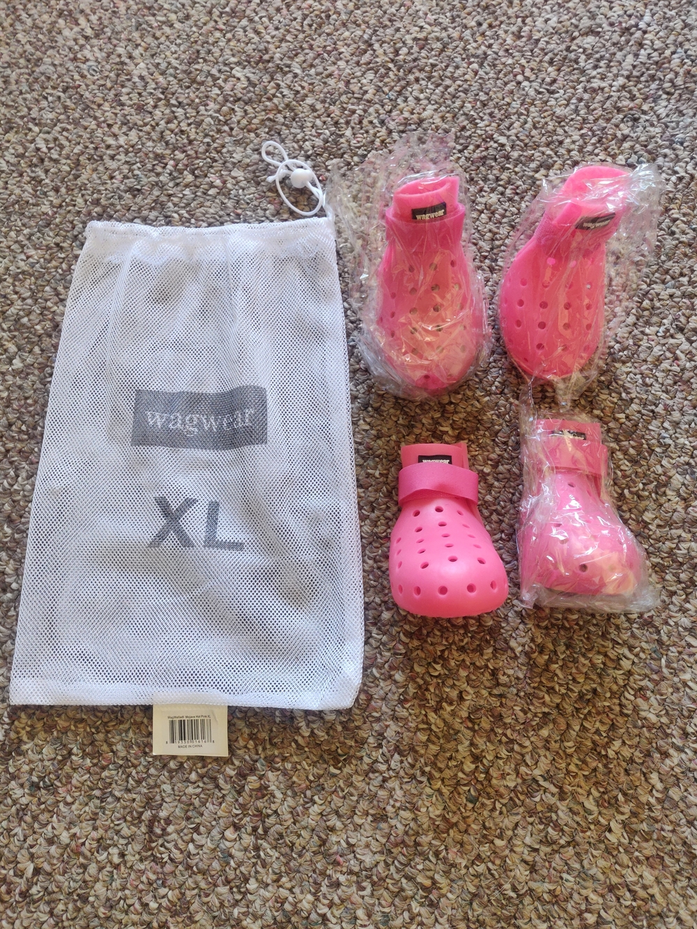 Wagwear Wagwellies XL Pink Dog Booties Crocs Mojave - Set of 4